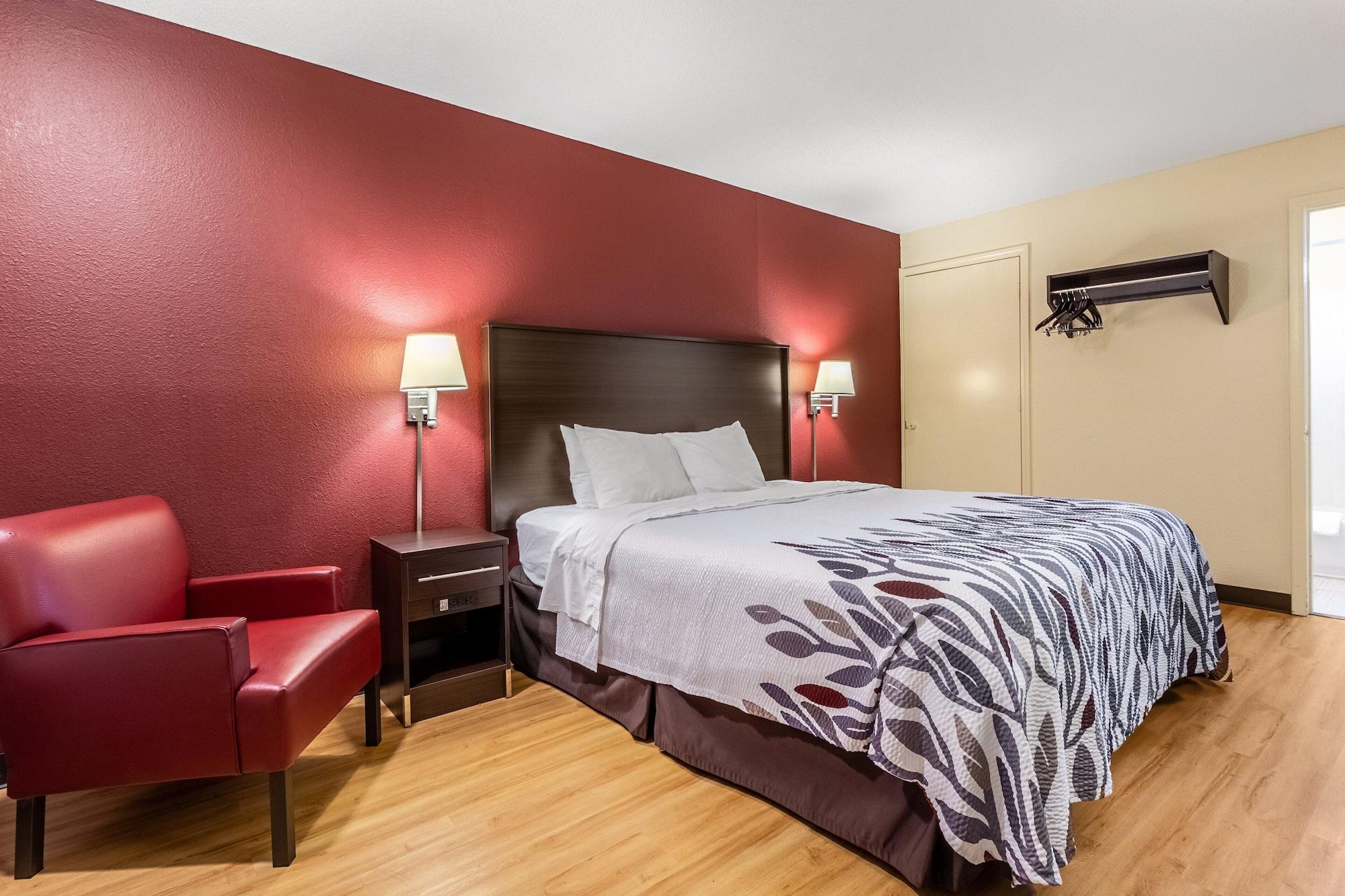Red Roof Inn Scottsburg Eksteriør billede