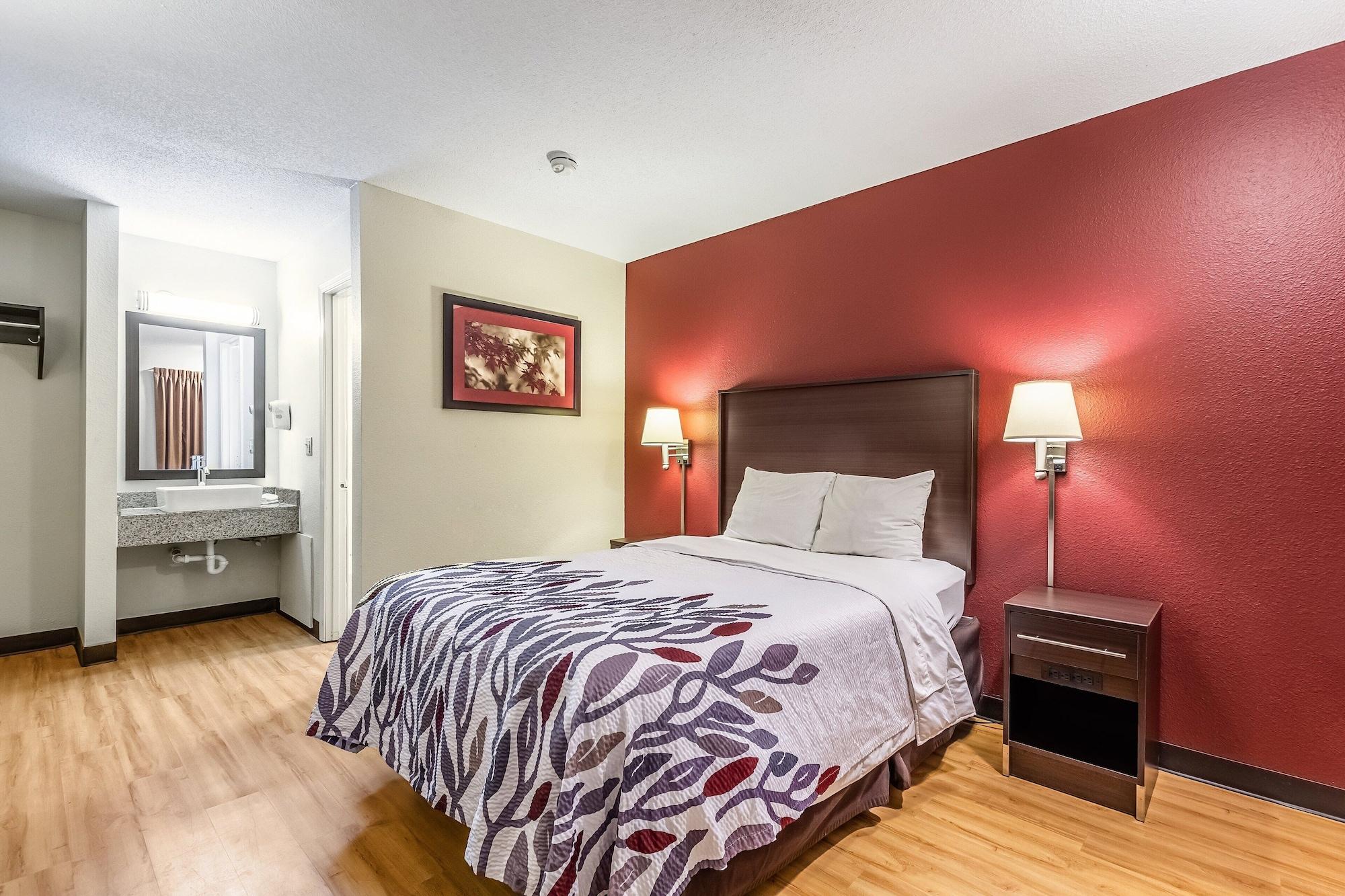 Red Roof Inn Scottsburg Eksteriør billede